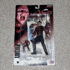 McFarlane Movie Maniacs Series 1 A Nightmare on Elm Street Freddy Kruger MOC New